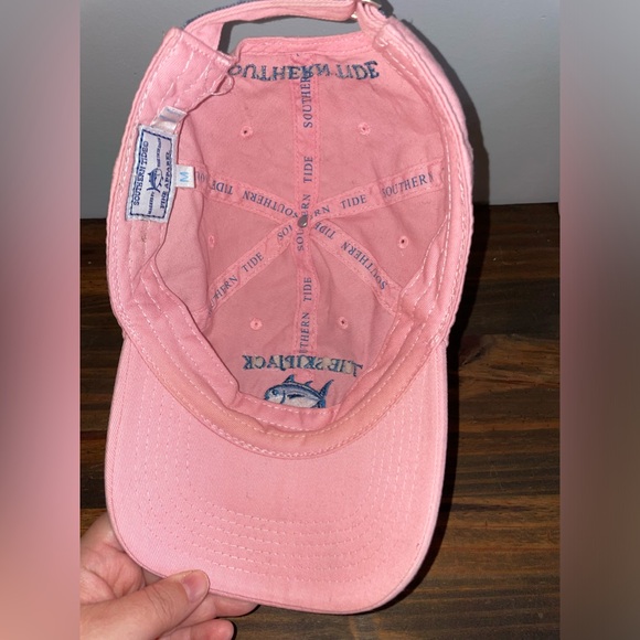 Southern Tide EUC hat - Picture 5 of 6